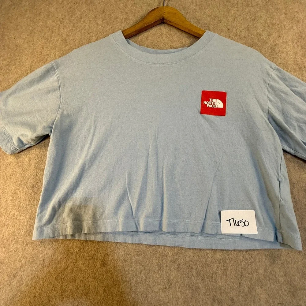 The North Face Womens Light Blue Red Box Logo Cropped T-Shirt Size S Small